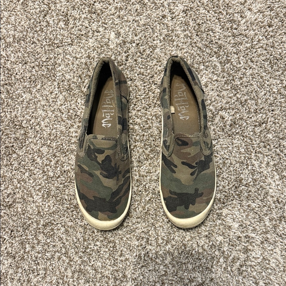 Mad Love Camo Slip-On Women's Sneakers